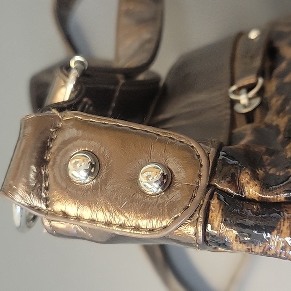 Leopard Print Crossbody Purse - Picture 7 of 8